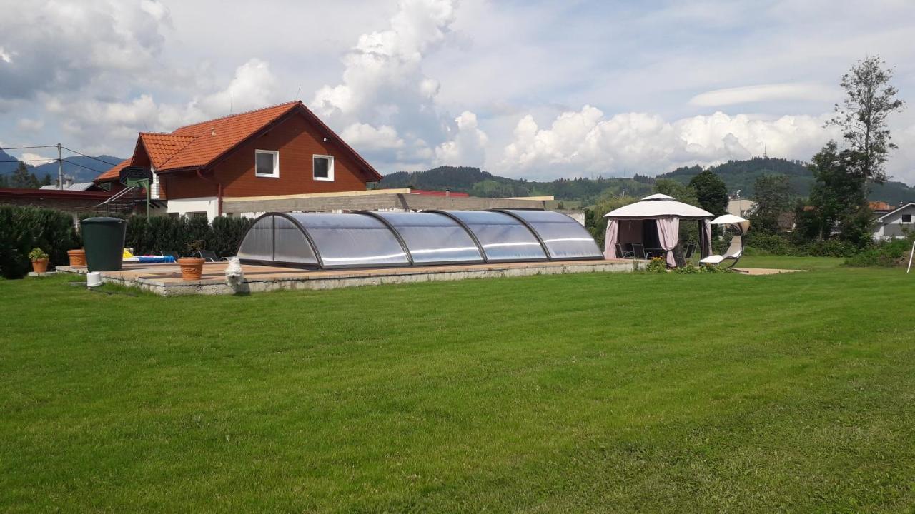 Penzion Mirabel Hotell Bešeňová Exteriör bild