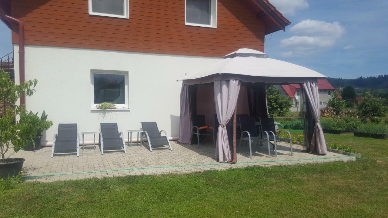Penzion Mirabel Hotell Bešeňová Exteriör bild